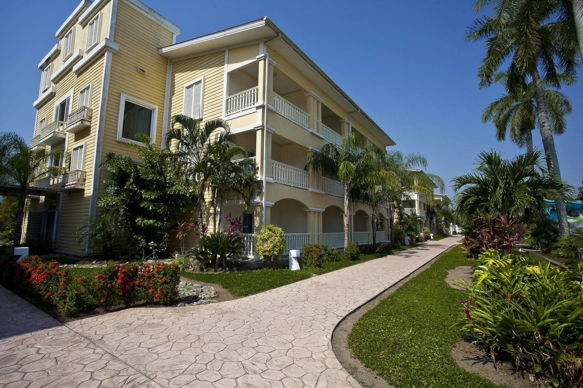 Telamar Resort Exterior photo